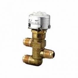 Honeywell VP526A1084 3/8" 3-Way N/O Mixing Valve 1/2" Flare 2-5 PSI 1Cv