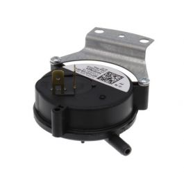 Amana-Goodman 10727921 SPST Pressure Switch 0.75" WC