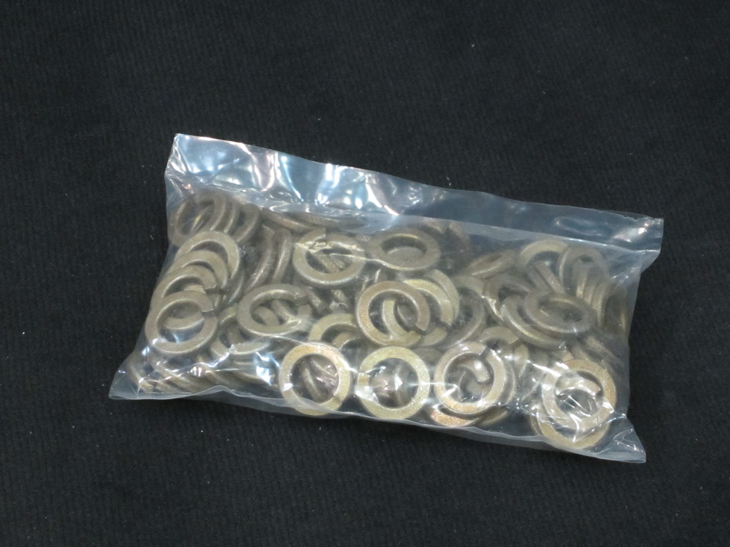 011238-008 Wsh Spg Lk.50Pk100 | Upright
