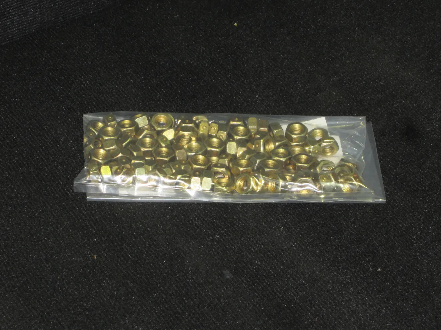 014025-004 Nut, Ctr Lock Pk100 | Upright
