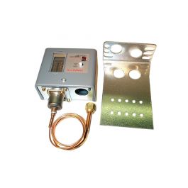 Johnson Controls P70KA-1 SPST Pressure Control 50–450 PSI Manual Reset Open High W/36" Capillary & Alarm