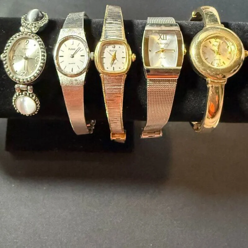 Vintage Ladies Watches Set
